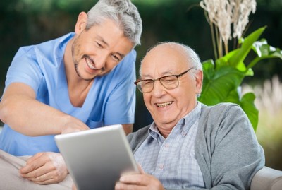 Quanto Custa Cuidadores de Idosos com Alzheimer Tremembé - Cuidados para Idosos com Parkinson Quanto Custa Cuidadores de Idosos com Alzheimer Tremembé - Cuidados para Idosos com Parkinson