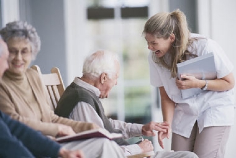 Hospedagem para Idoso com Parkinson Brasilândia - Hospedagem para Terceira Idade com Médicos